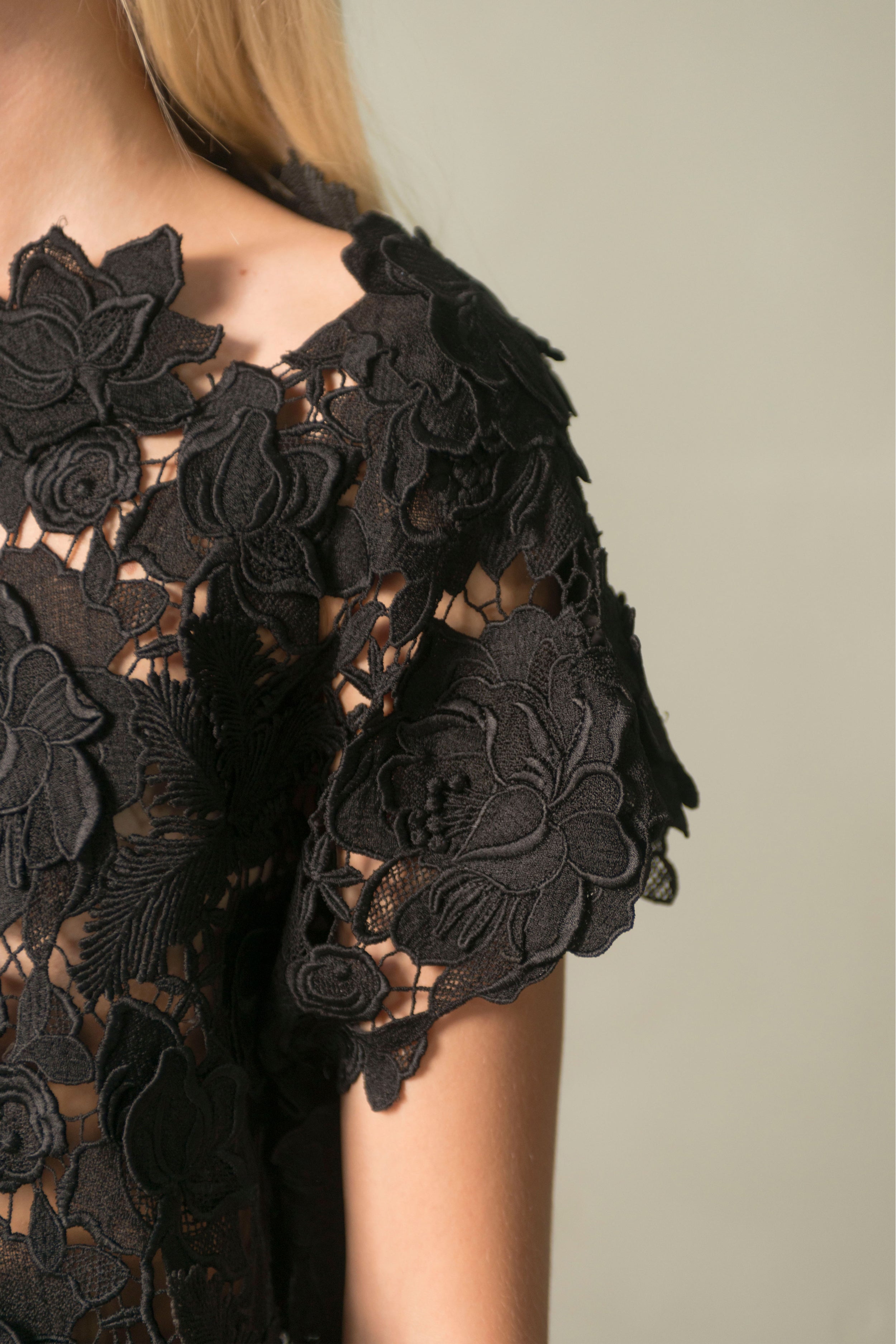 Black Guipure Lace Dress LARAKHOURY Black Guipure Lace Dress LARAKHOURY